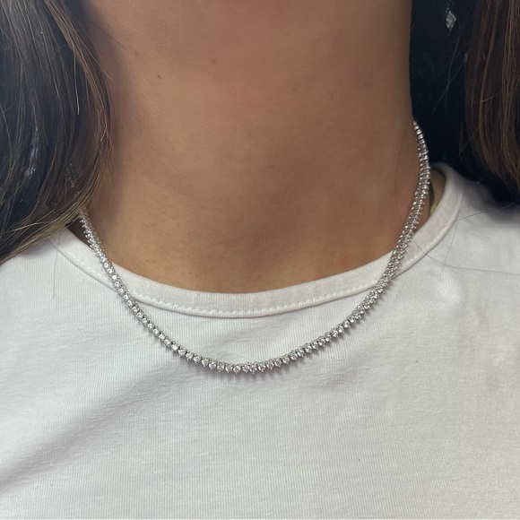 2mm tennis necklace 16” - Picture 2 of 6